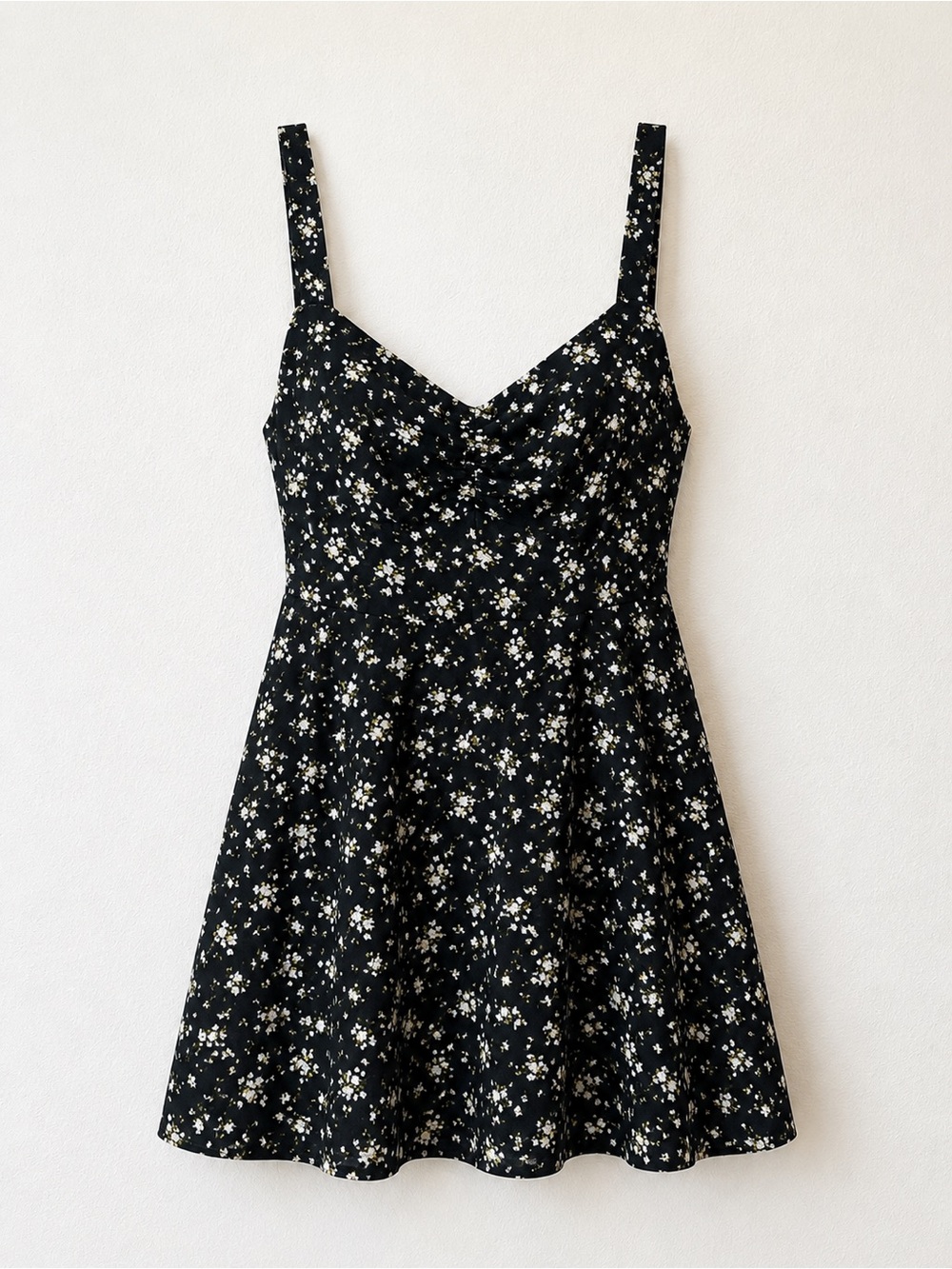 Old Navy Black Ditsy Floral Fit & Flare Mini Sundress Smocked Back Ruched Bust